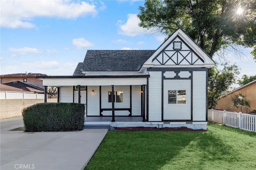2060 E Cienega, Covina