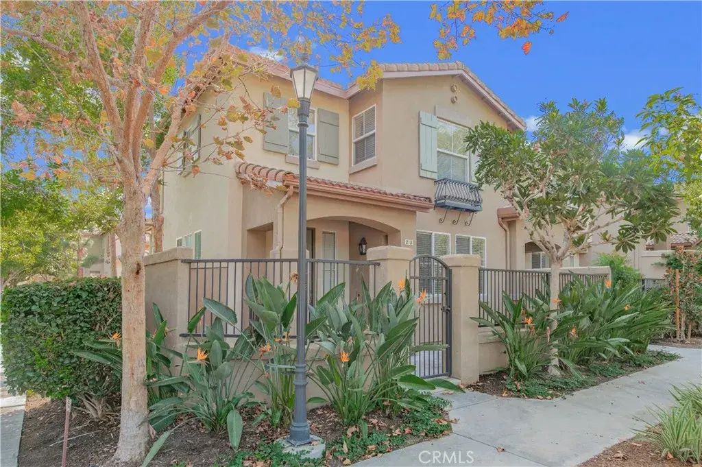 23 Willowdale, Irvine