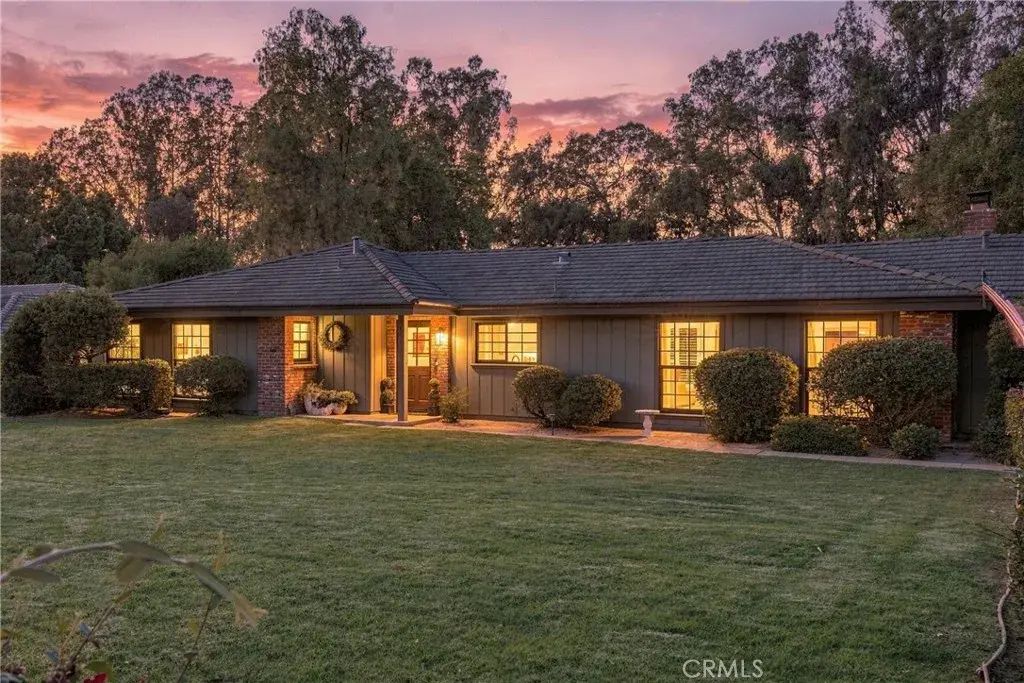 2313 Fallen Leaf Drive, Santa Maria