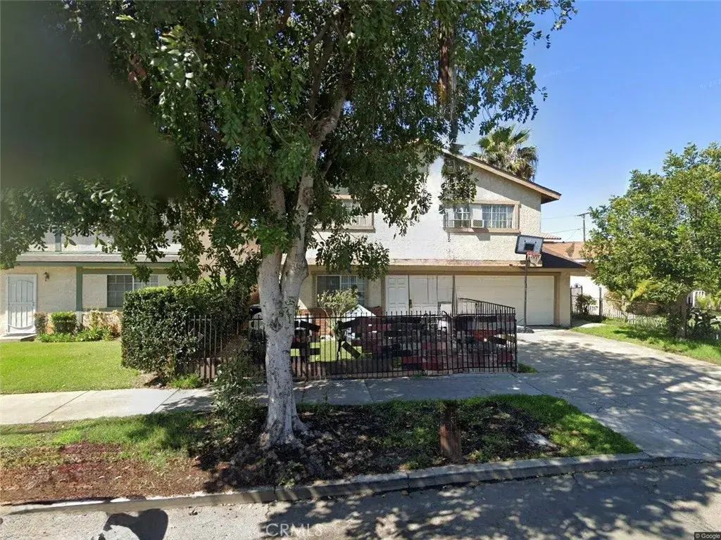 125 Bluff Road, Montebello