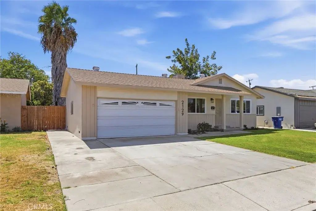 2129 Balboa, Merced