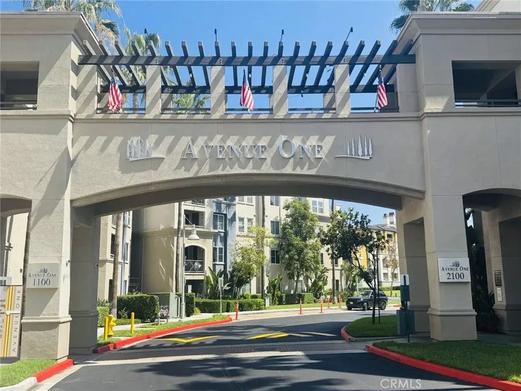 1250 Scholarship, Irvine