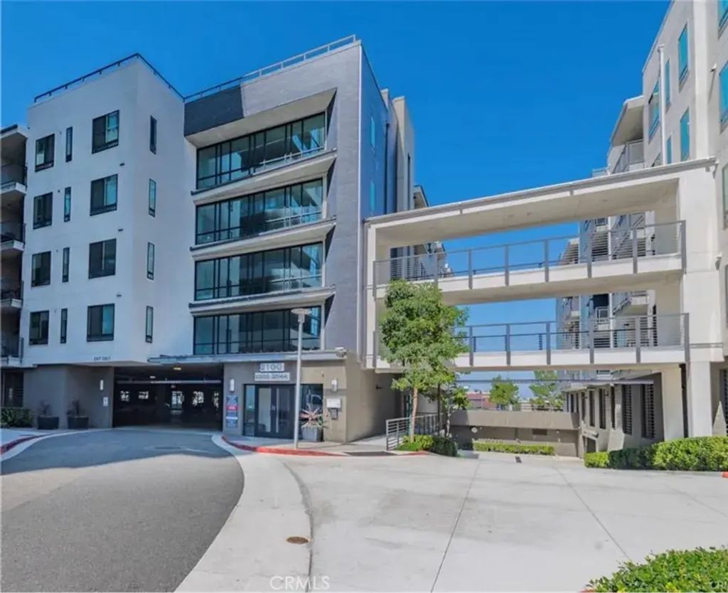 2414 Nolita, Irvine
