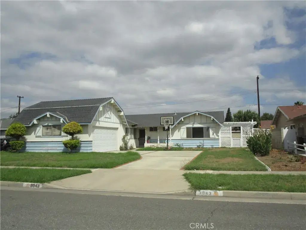 3043 W Teranimar, Anaheim