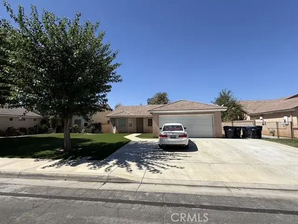 43663 6th East, Lancaster
