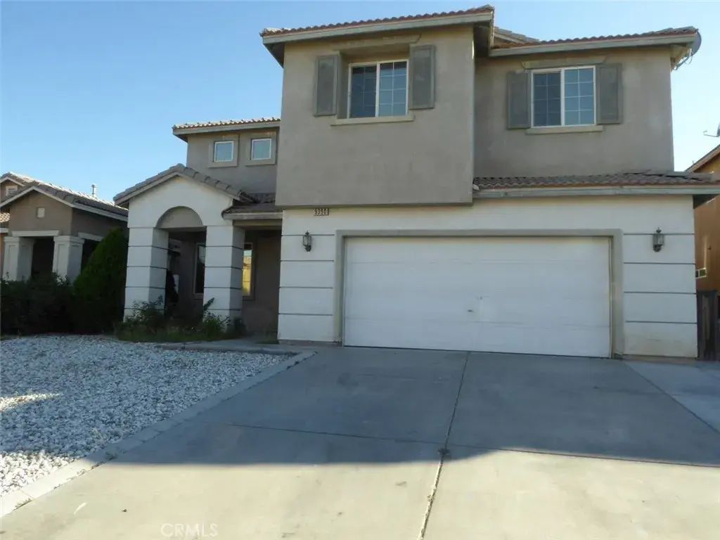 9390 Dragon Tree, Hesperia