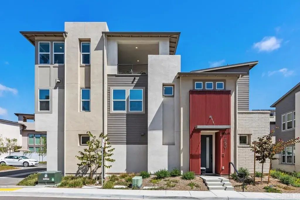 10601 Senua Court, 