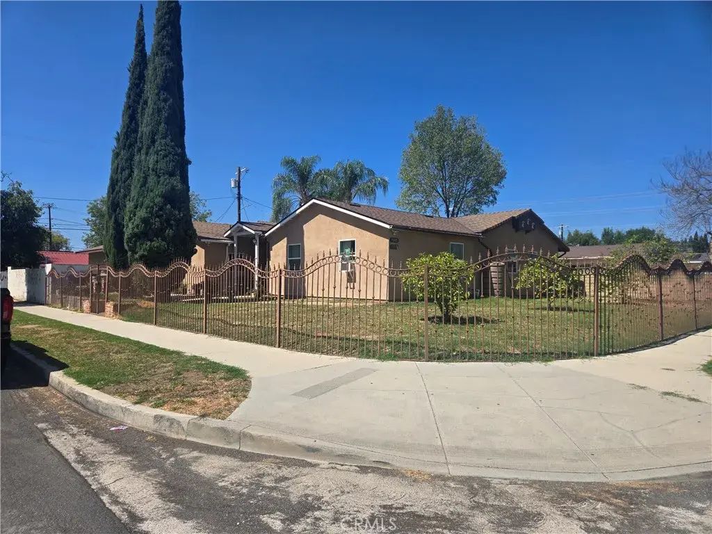 11301 Collett, Granada Hills