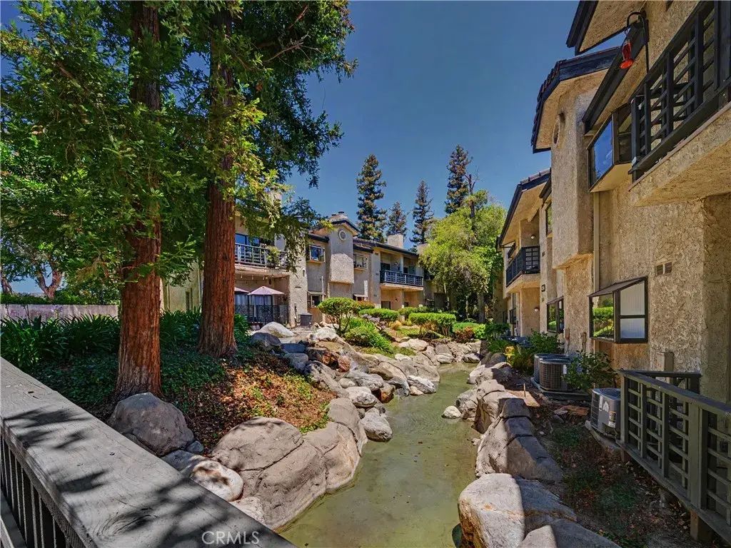 5738 Skyview Way B, Agoura Hills