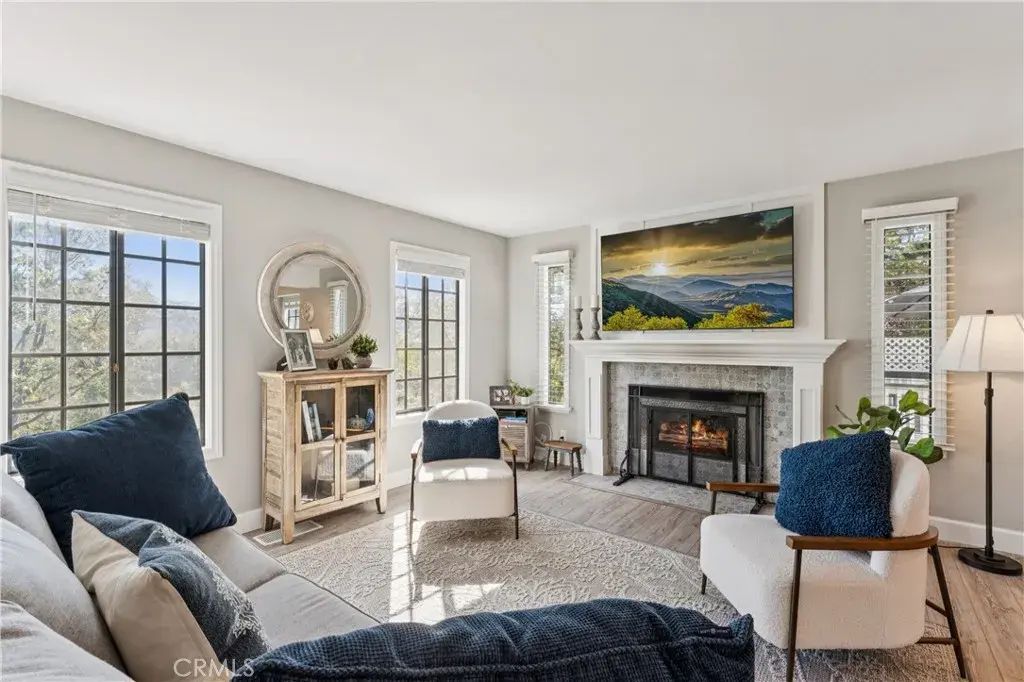 27962 West Shore, Lake Arrowhead