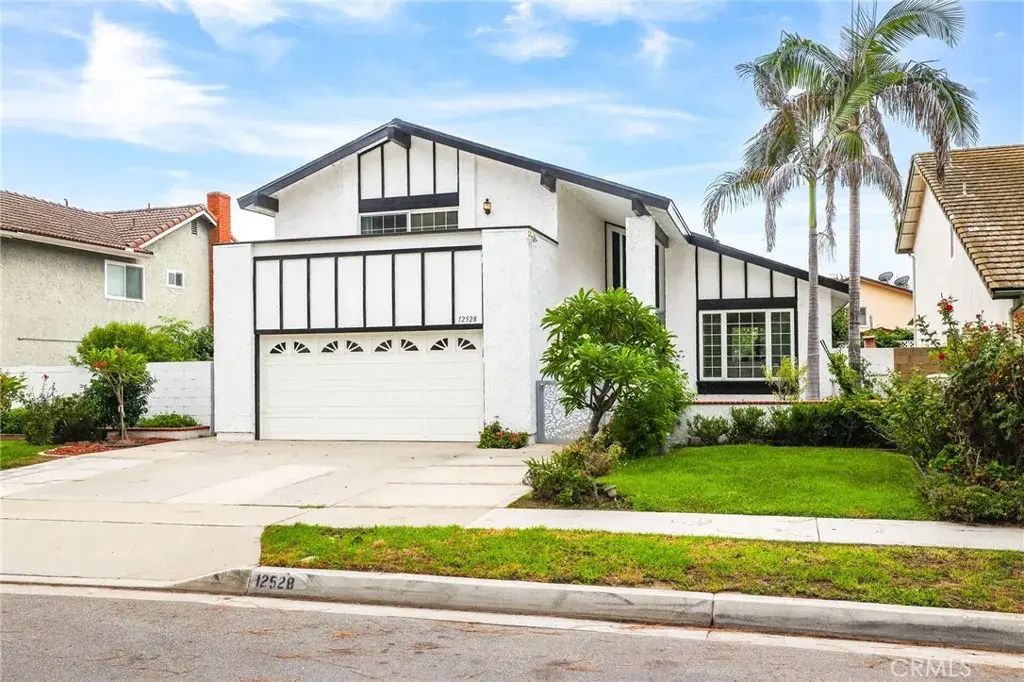 12528 Yosemite, Cerritos