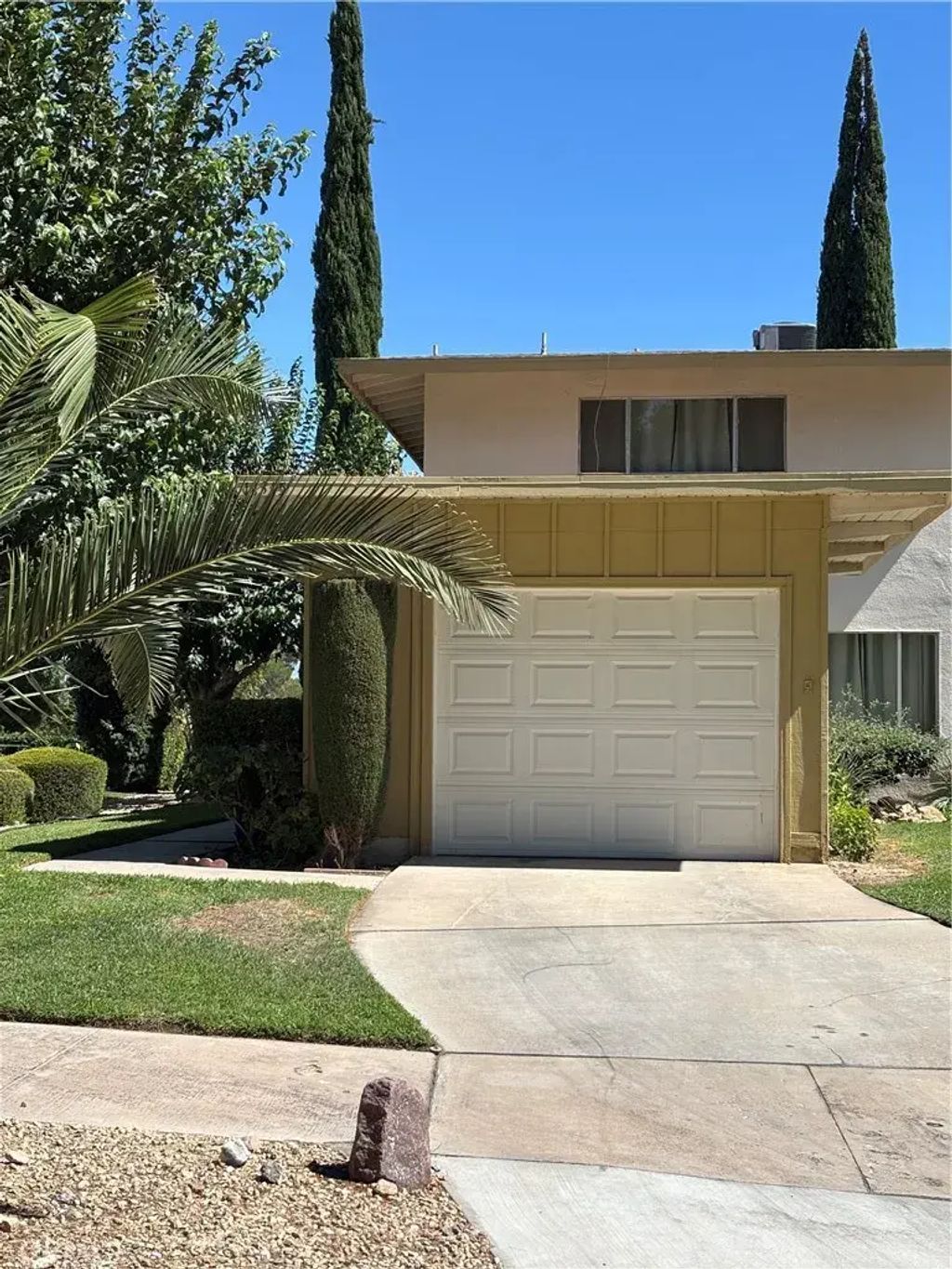 14315 Augusta Drive, Victorville