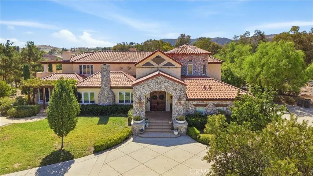 20855 Avenida Castilla, Murrieta