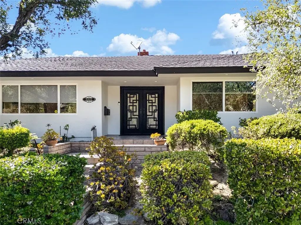 3301 Vickers, Glendale