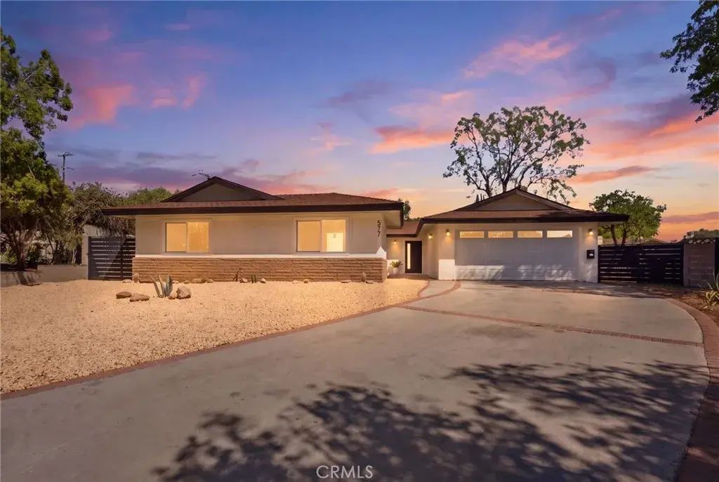 577 Bishop Place, Claremont