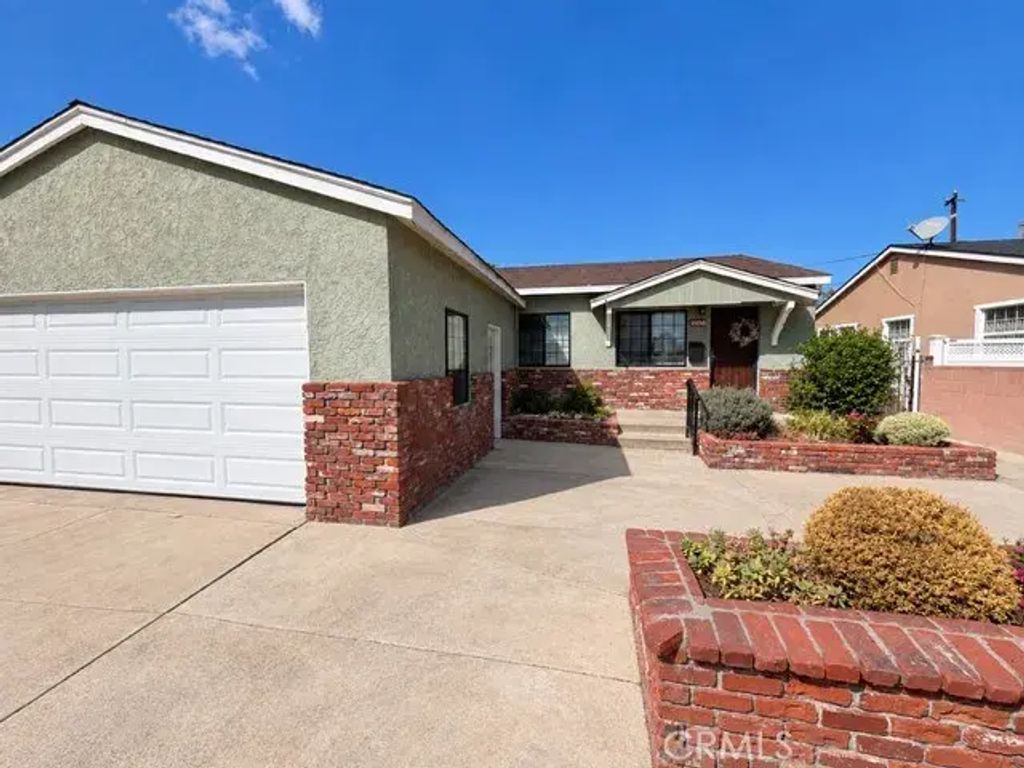 18421 Wilton, Torrance