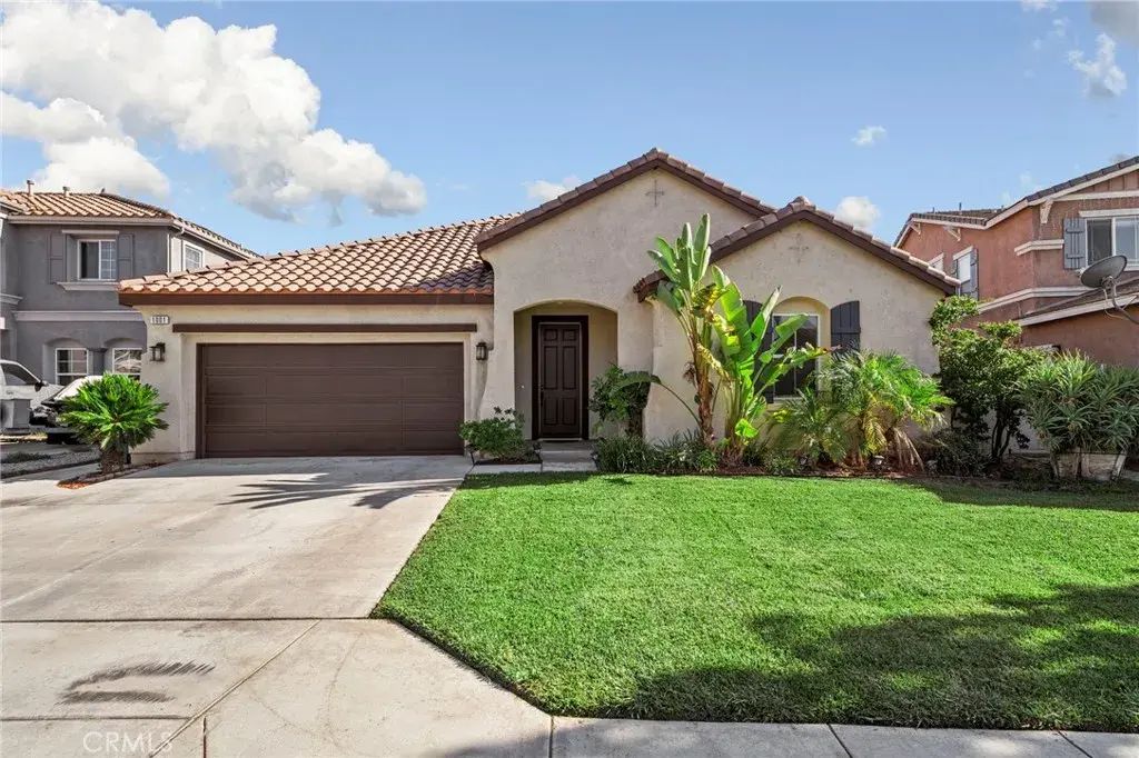 1001 Curlew Street, Perris