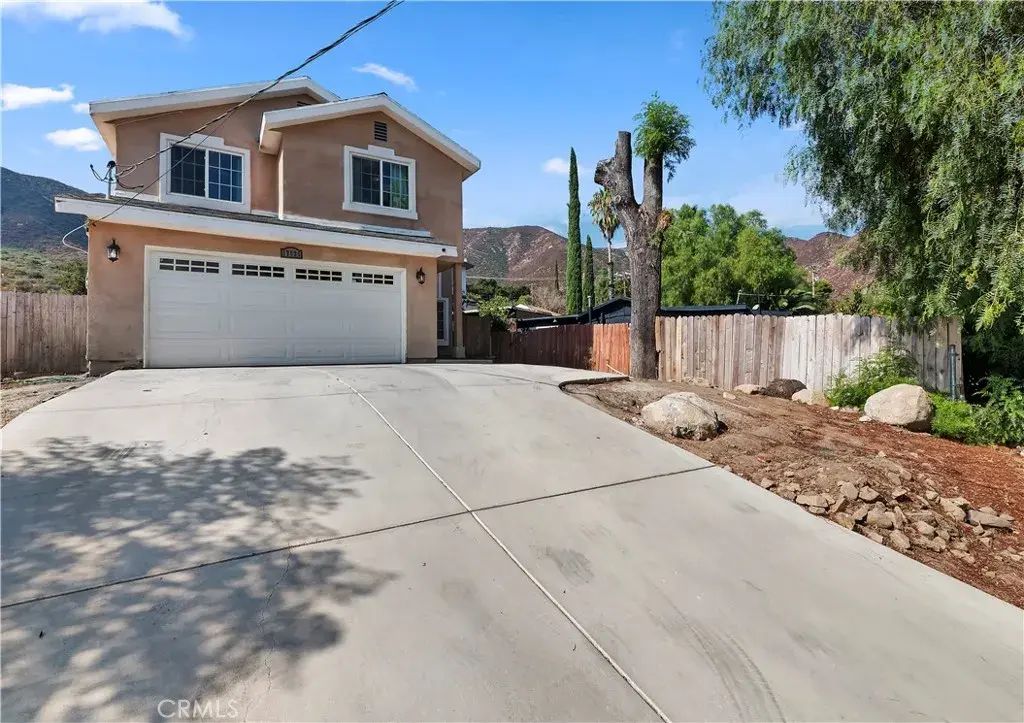 17525 Bodkin, Lake Elsinore
