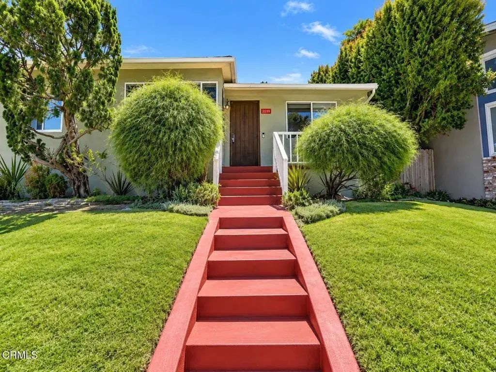 3289 Inglewood Boulevard, Los Angeles