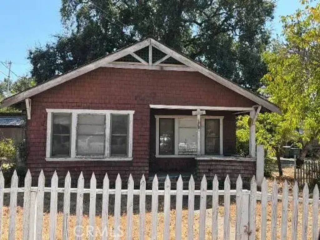 4235 Oak Street, Kelseyville