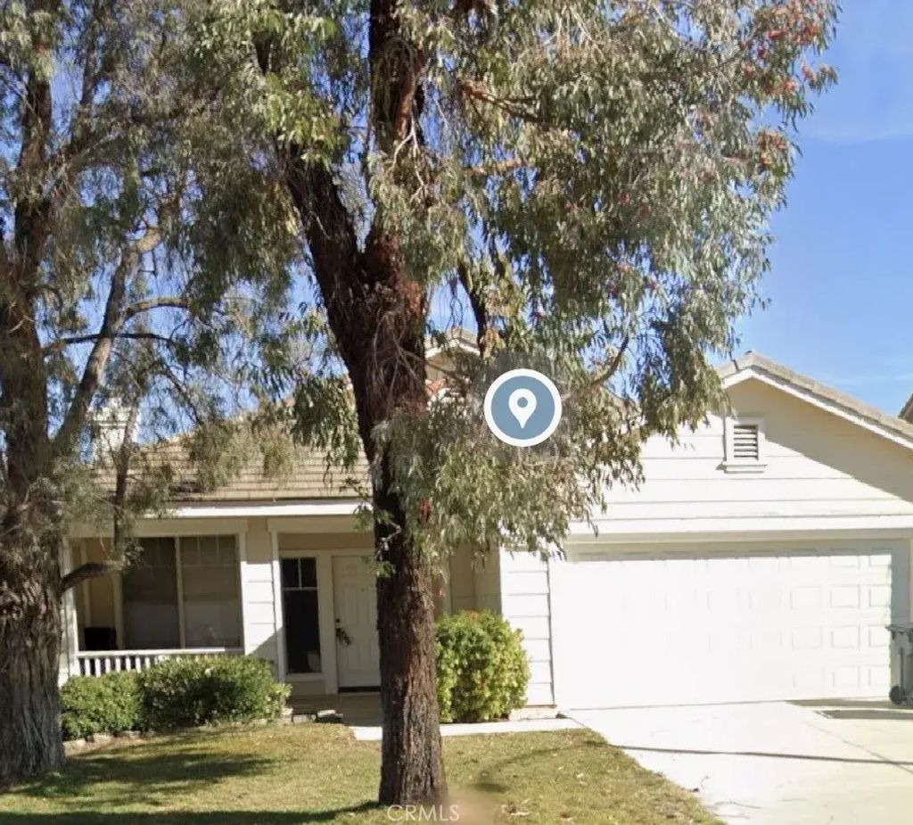 27450 Fallbrook Court, Corona
