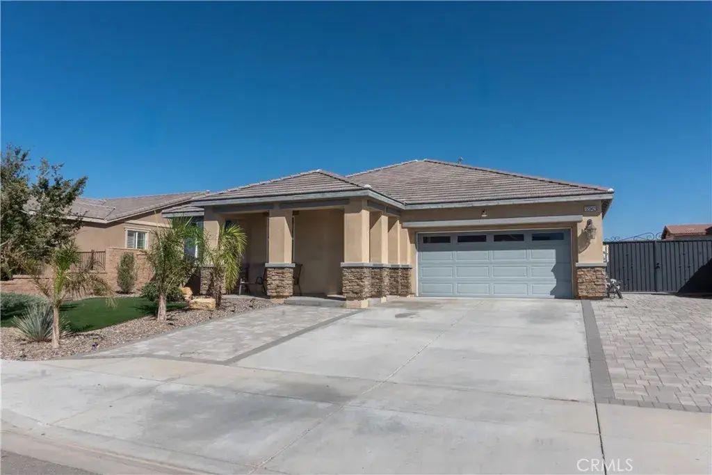 12342 Del Sur, Victorville