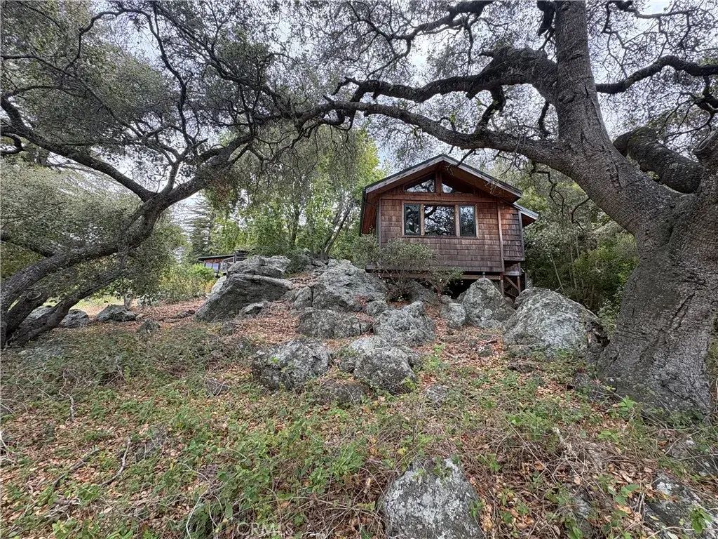 1933 Noel Way, Cambria