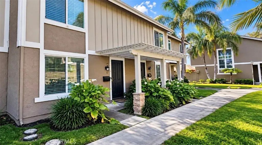 11231 Windemere, Stanton