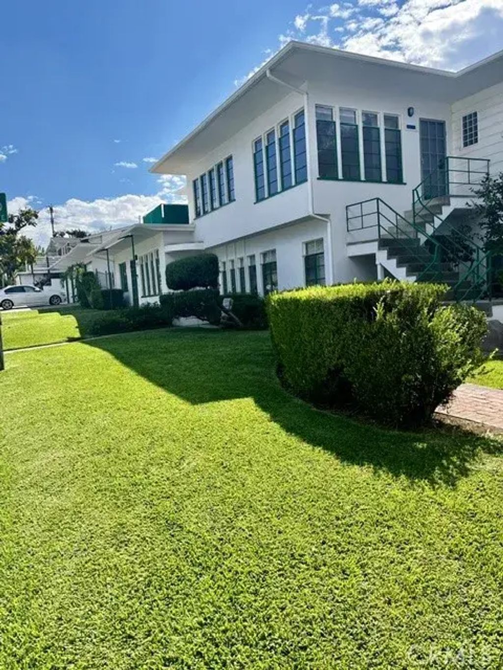7305 College 4, Whittier