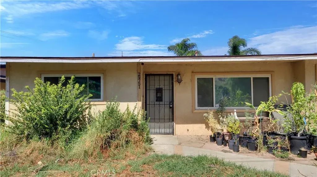 29751 Cromwell, Val Verde
