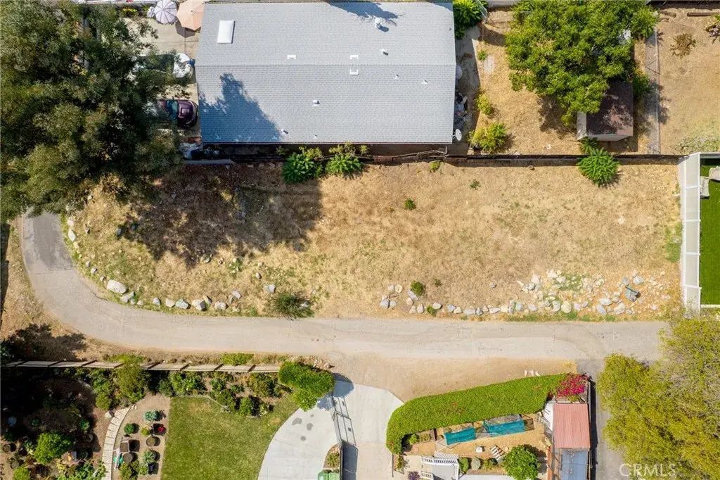 7701 W Forsythe, Tujunga