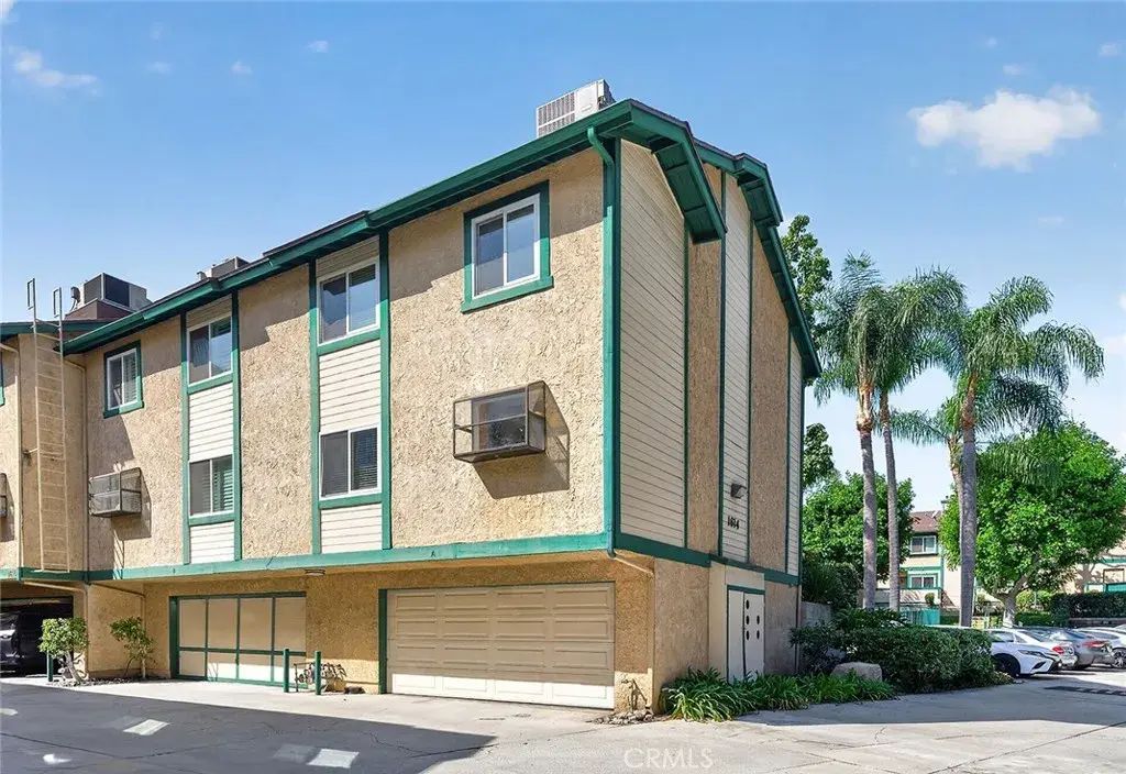 1614 S Mayflower A, Monrovia