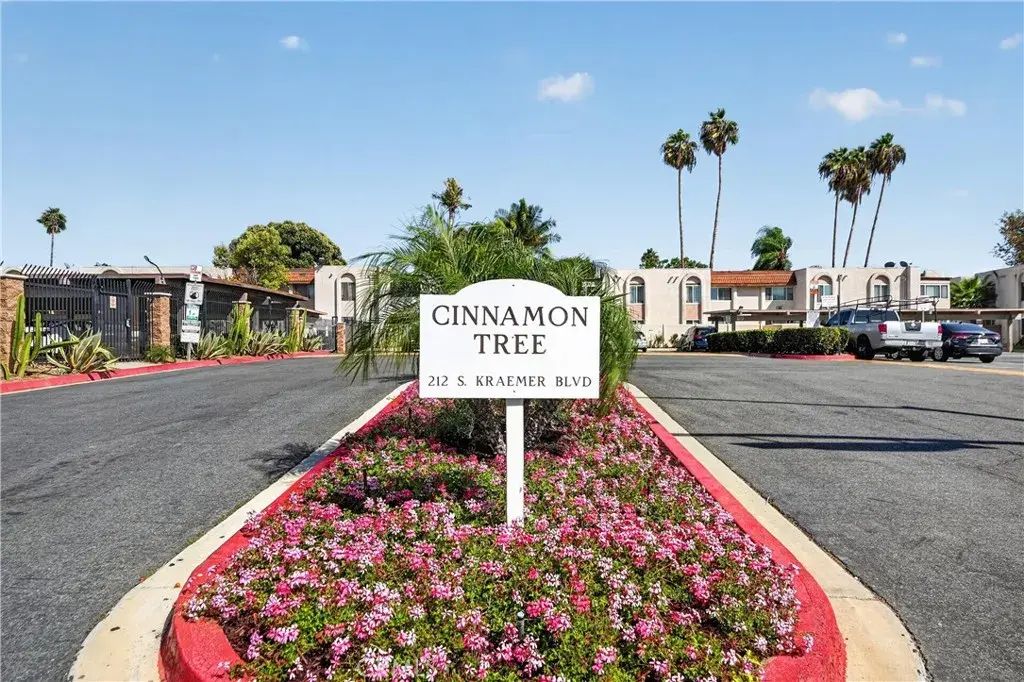 212 S Kraemer 905, Placentia