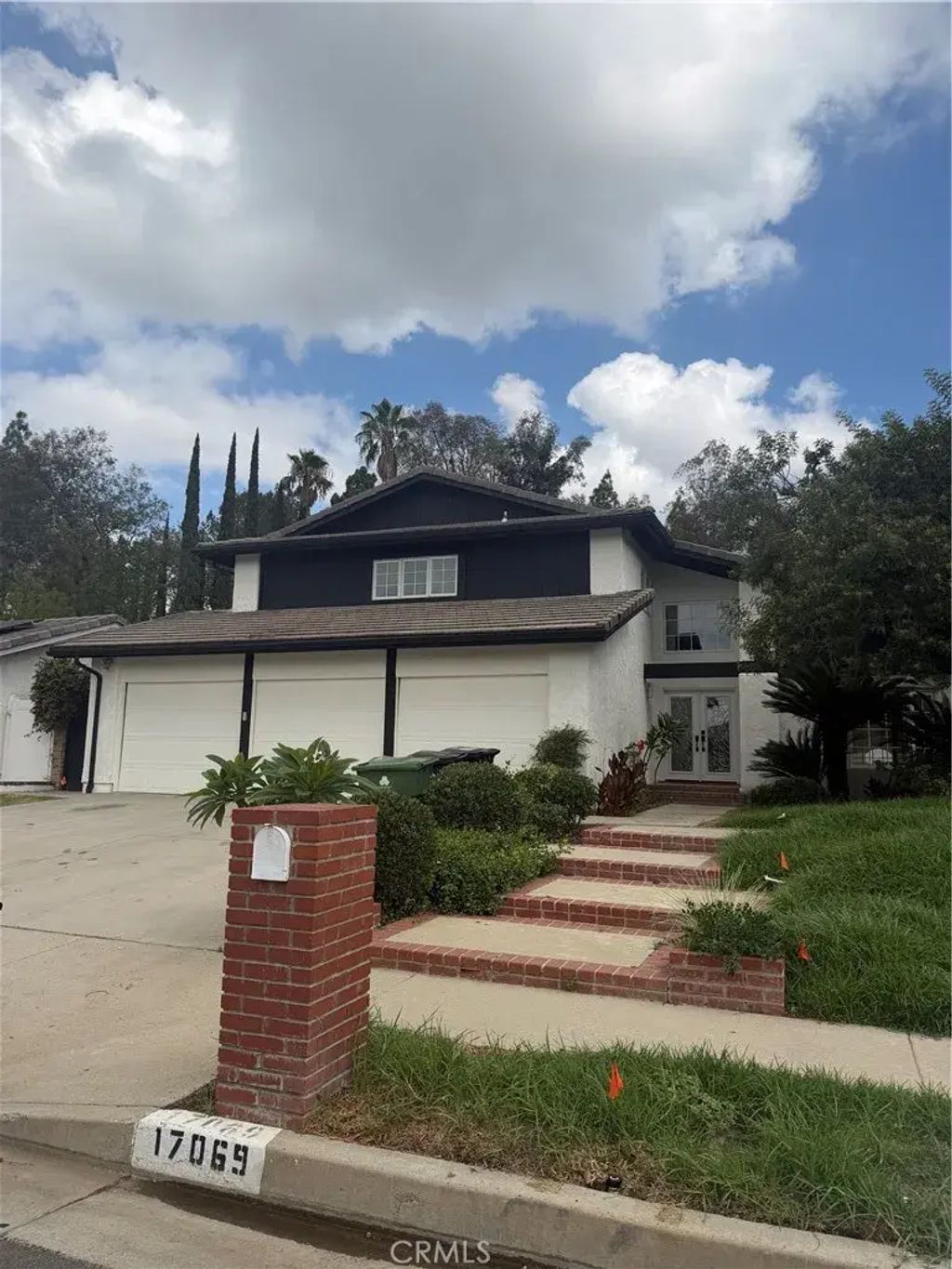 17069 Gledhill Street, Northridge