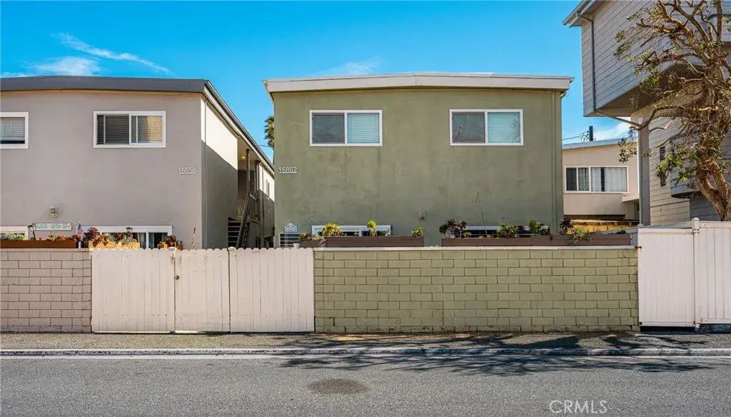 16862 12th St 1, Sunset Beach