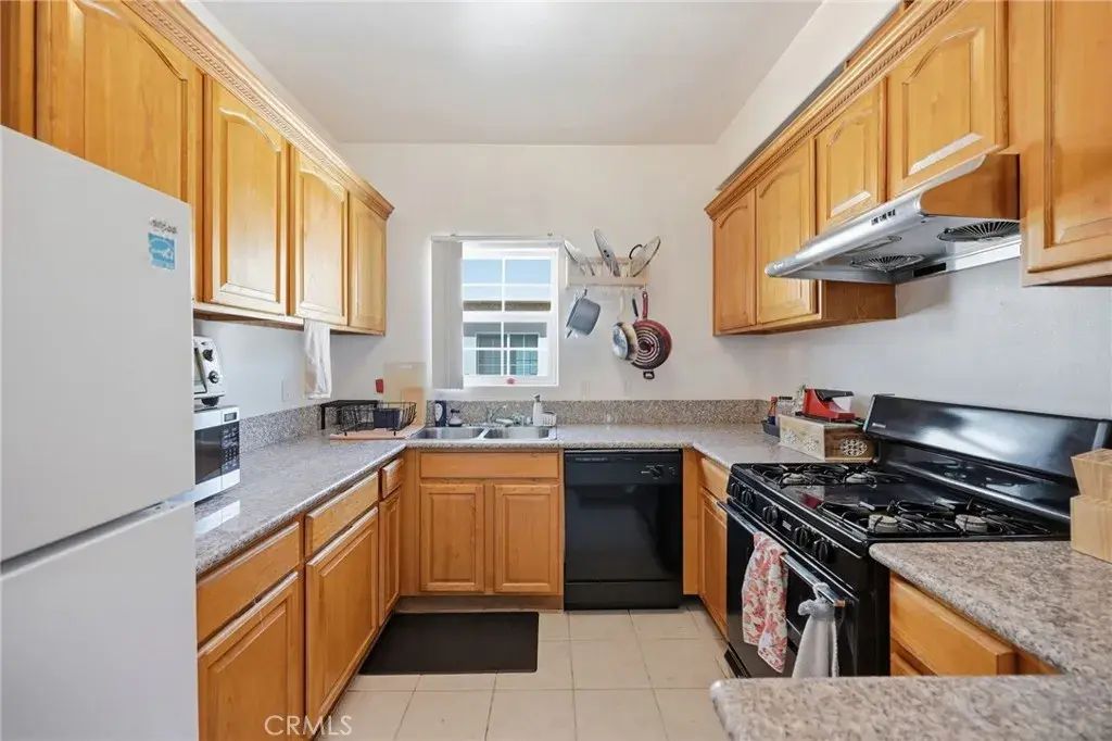 3711 Baldwin Street 1205, Los Angeles