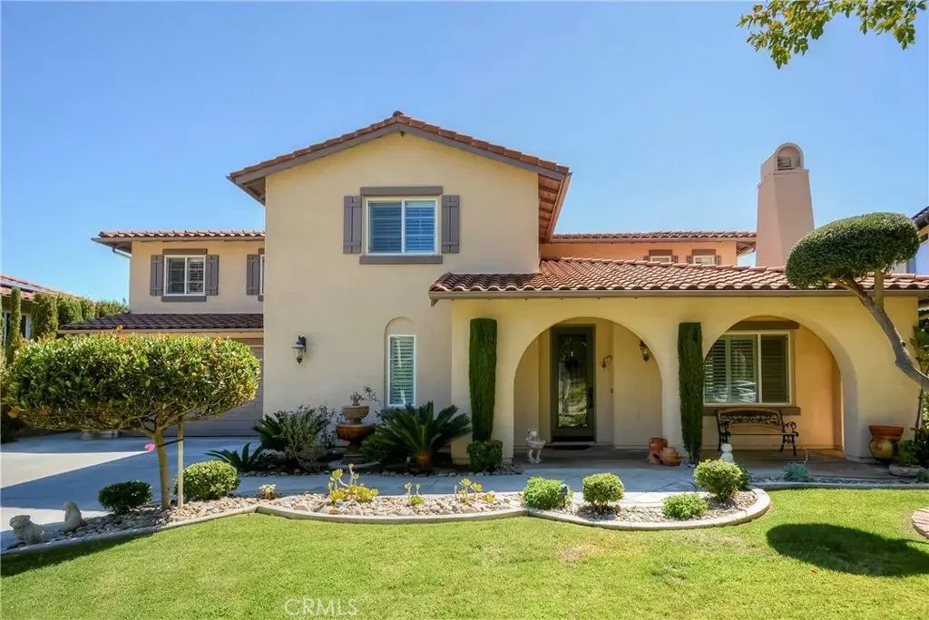 26732 Golden Cup Court, Murrieta