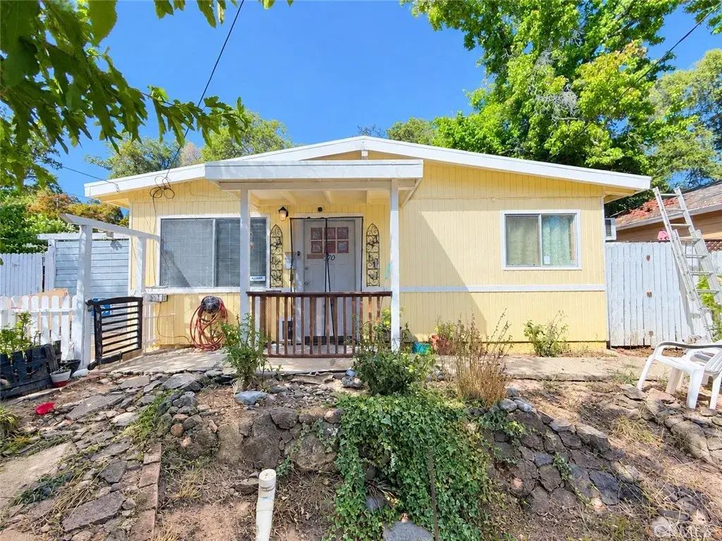 570 6th, Lakeport
