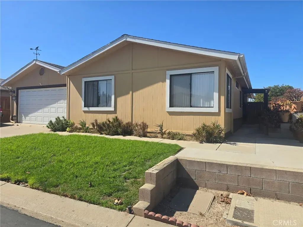 3435 Greenacre, Santa Maria