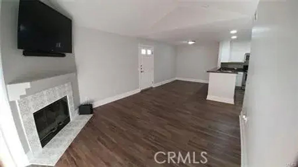 2400 Del Mar #206, Corona