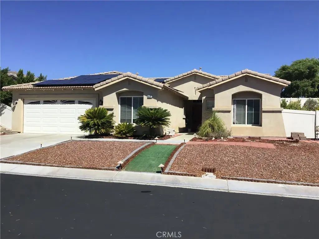 8584 Mount Whitney, Desert Hot Springs