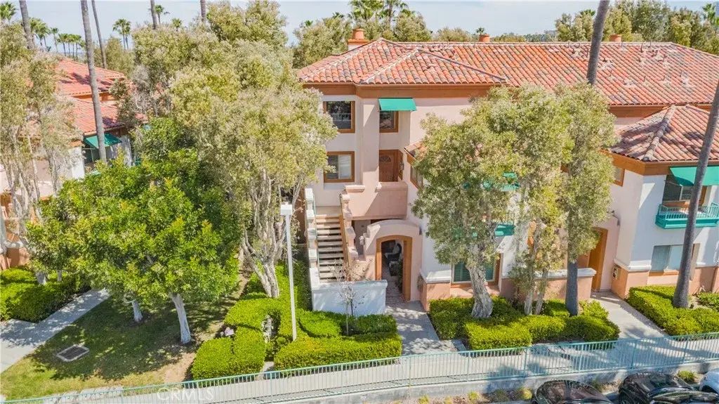 46 Villa Point, Newport Beach