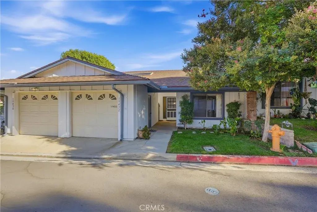 19432 Oak Crossing, Newhall
