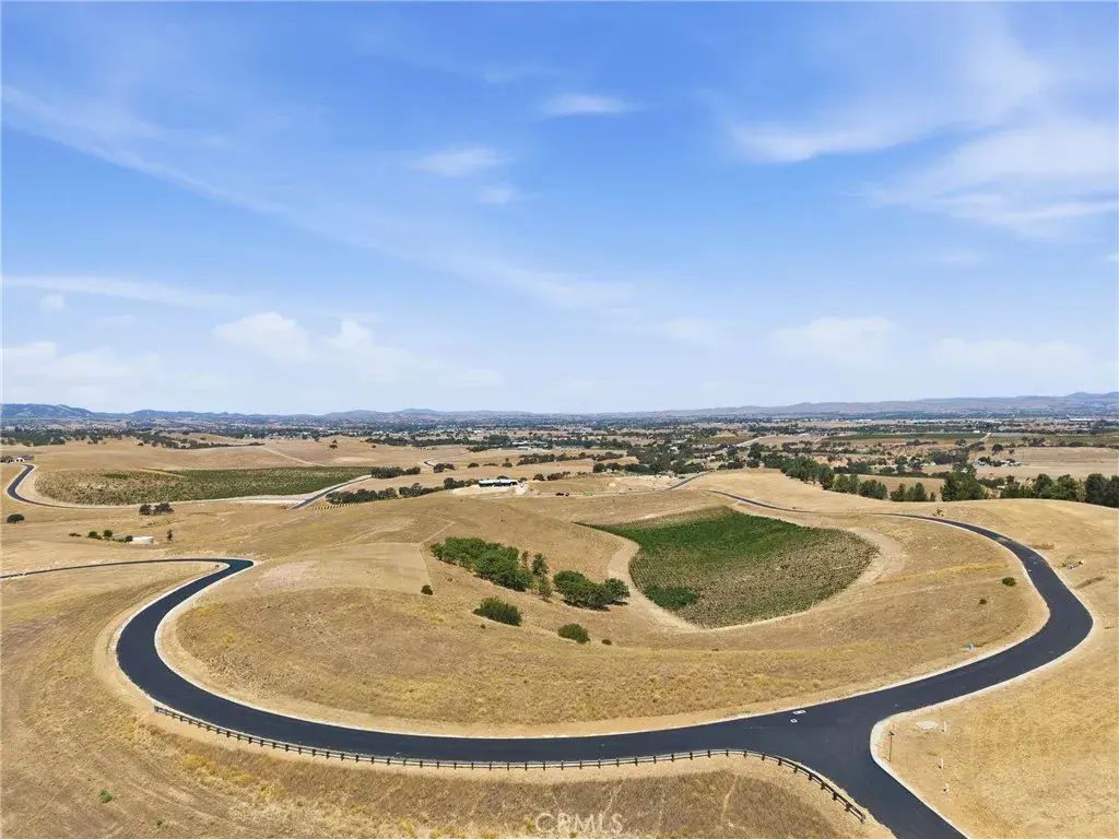 500 Priska, Paso Robles