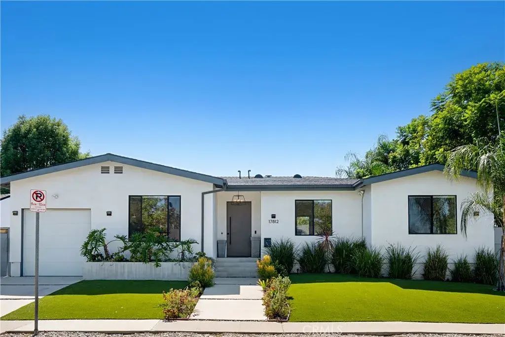 17812 Bromley Court, Encino