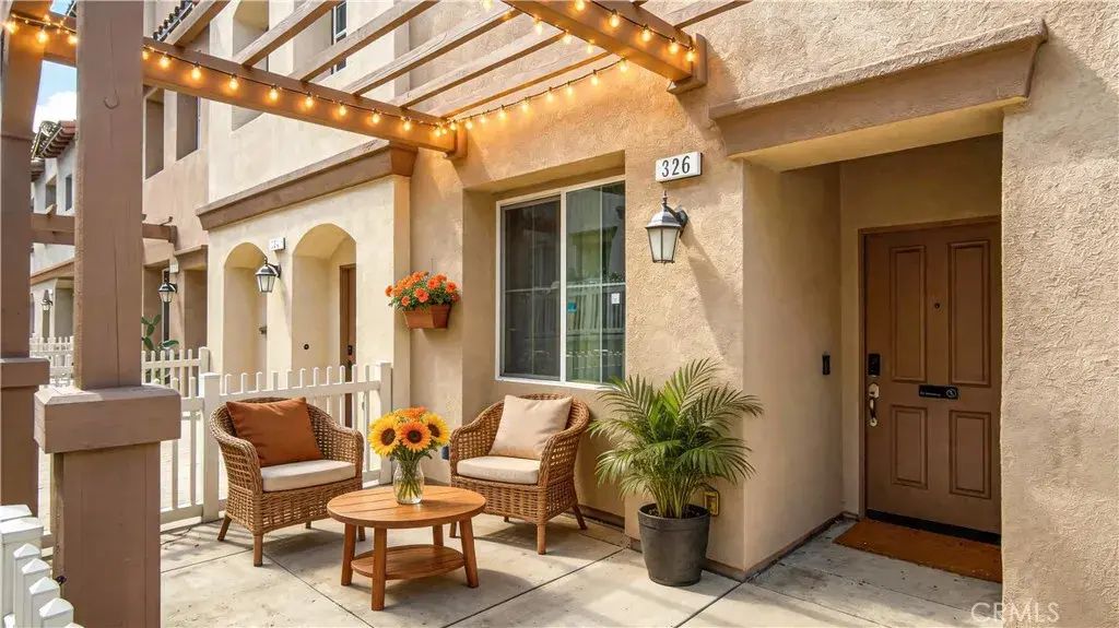 326 N Calvados Avenue, Azusa
