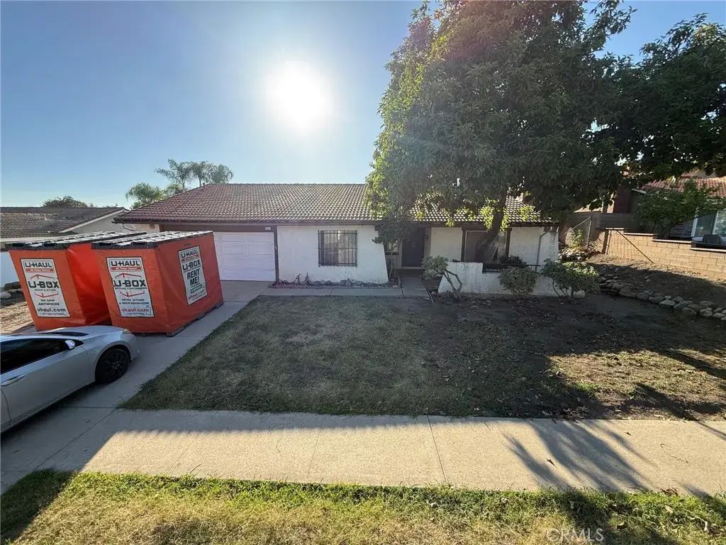 1541 Shamrock, Upland
