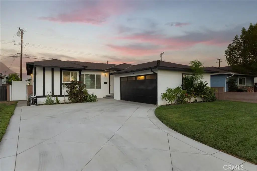 13418 Lancelot Avenue, Norwalk