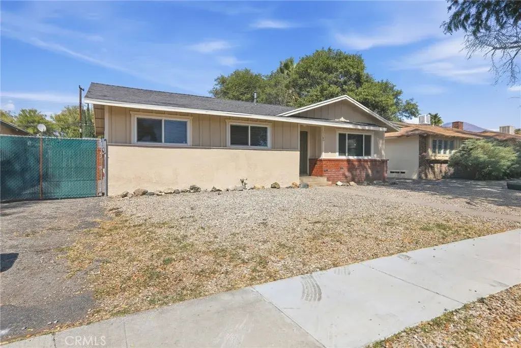 1160 E 27th, San Bernardino