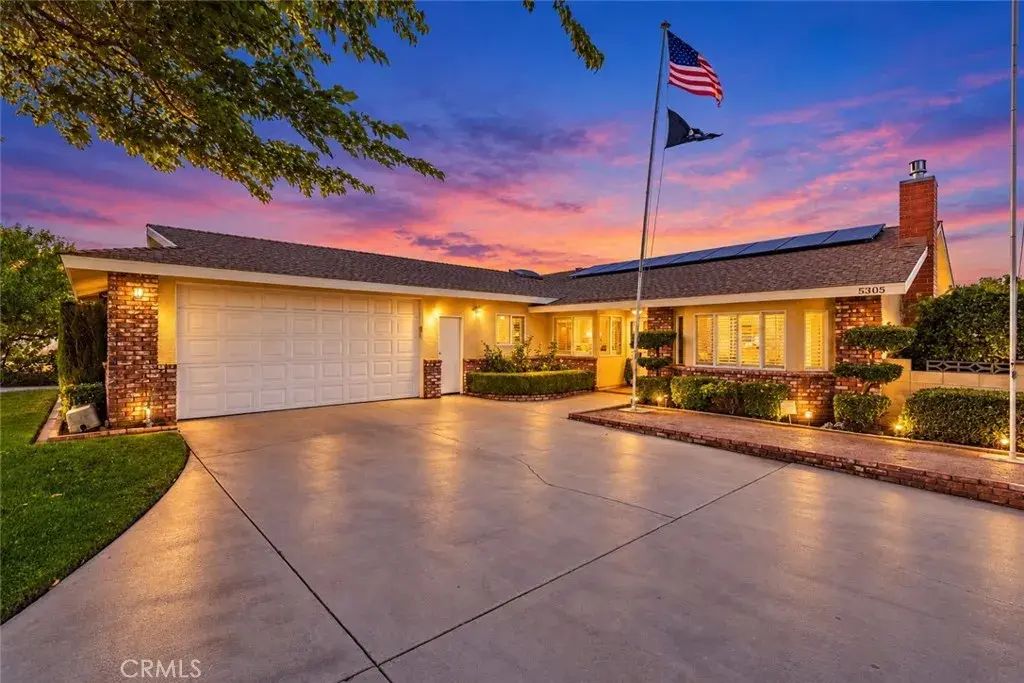 5305 W Avenue M8, Lancaster